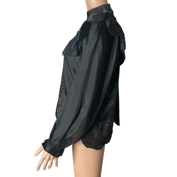 Topshop Eyelet Blouse Womens Size 4 Black Button Front - Picture 13 of 16